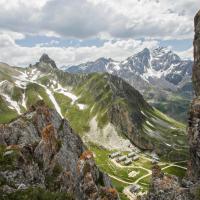 Au-dessus du camp militaire des Rochilles
